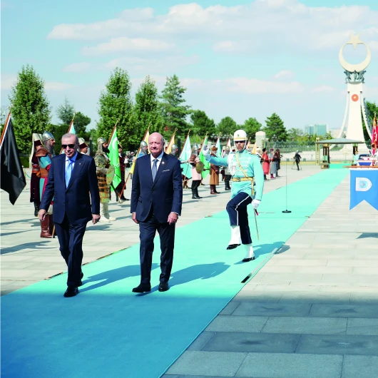 AB'nin Adımları Türkiye'nin ve Avrupa'nın Yararına