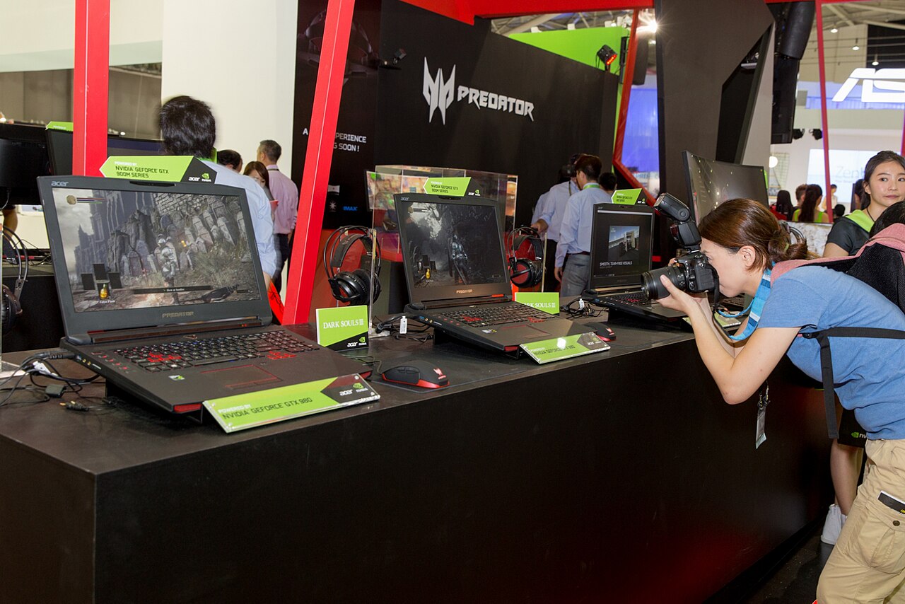 Acer Predator Helios Neo 16 AI İncelemesi: 240Hz, 275HX ve RTX 5070 Ti