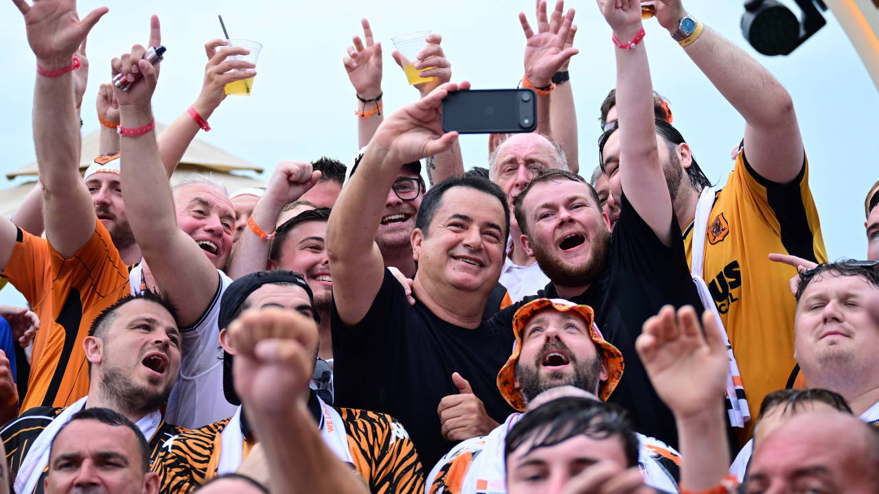 Acun Ilıcalı'dan Fenerbahçe ve transfer sinyali: Hull City Premier Lig'de iddialı