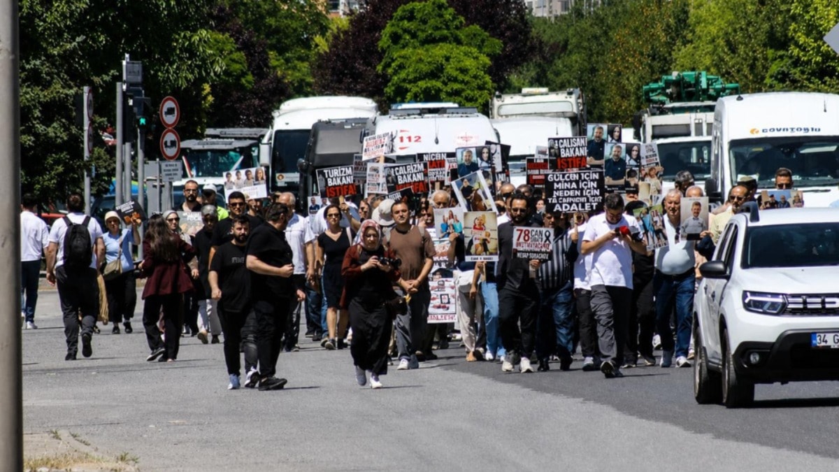 Adalet Arayışında Buluşan Aileler: Ciğeri Yananlar Kol Kola Yürüyor