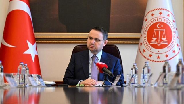 Adalet Bakanı Gürlek, Muhsin Yazıcıoğlu'nun Ailesiyle Görüşecek