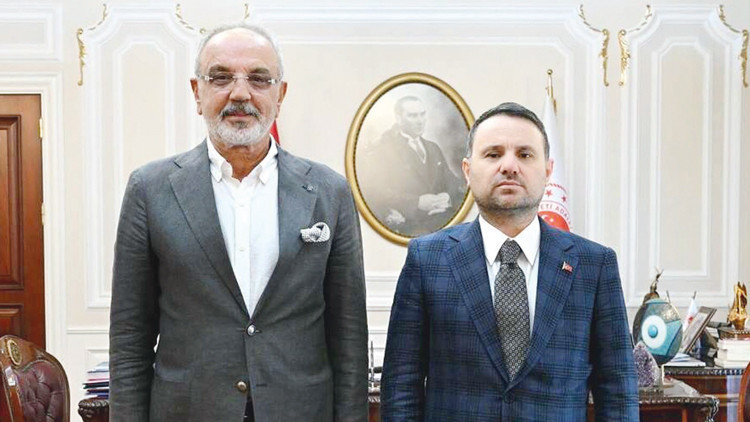 Adalet Bakanı Gürlek, Sırrı Sakık ile Görüştü