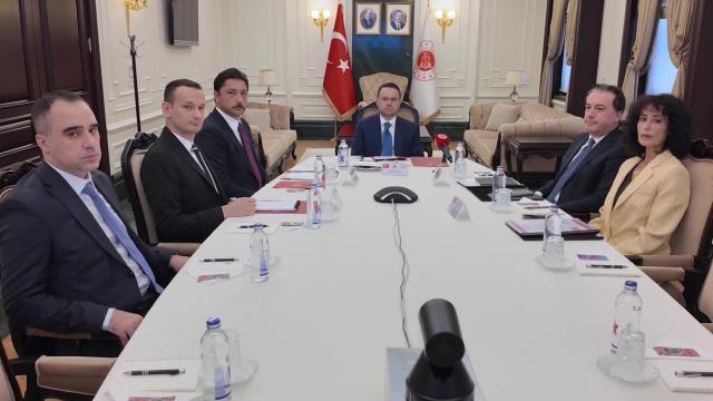 Adalet Bakanı Gürlek ve Yunan Mevkidaşı Floridis Görüşmesi