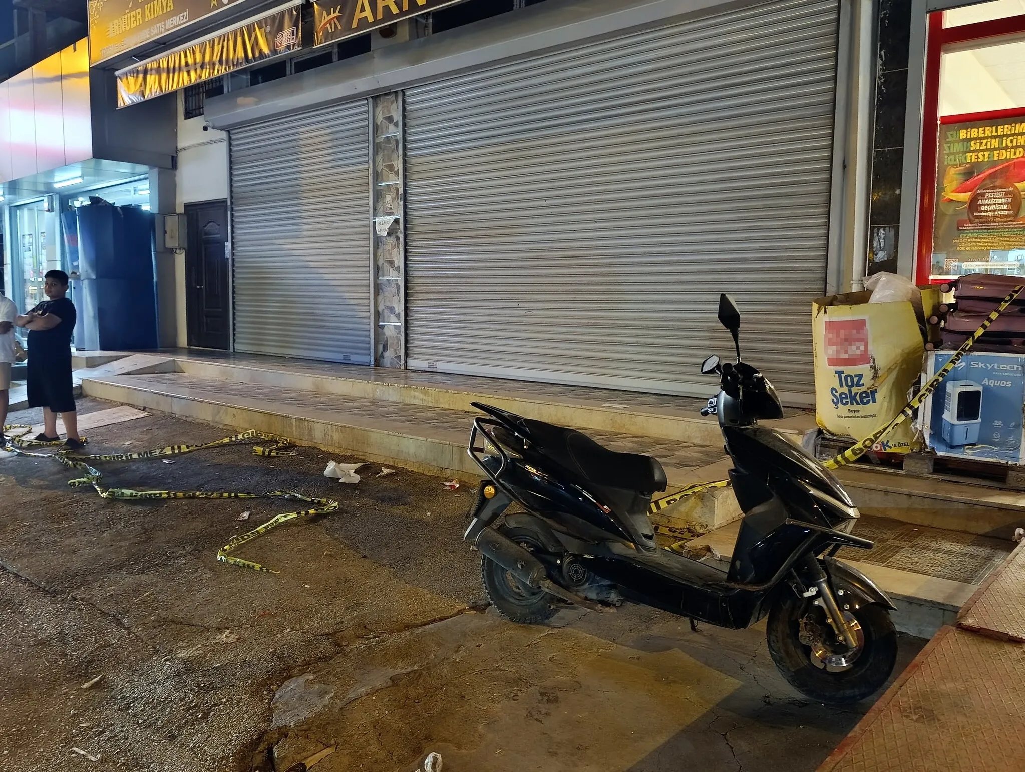 Adana'da 16 Yaşındaki Çocuk Kasada Vuruldu