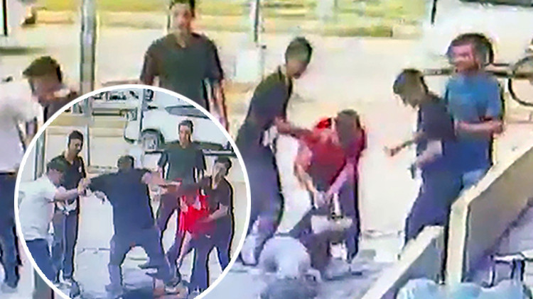 Adana'da 2 çocuk, tartıştıkları arkadaşlarını tekme tokat dövdü
