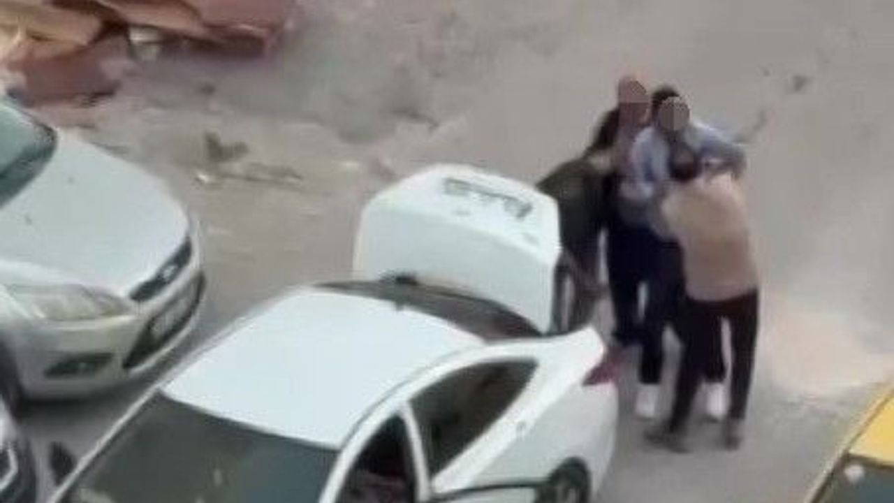 Adana'da borçlu oğullarını bagaja koyup eve götürdüler
