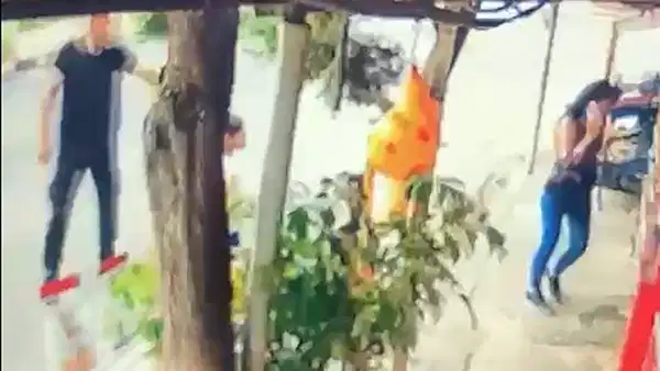 Adana'da boşanma davası açan kadın, eşi tarafından bıçaklandı