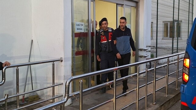 Adana Çukurova Belediyesi'ne Operasyon: Başkan Kozay Dahil 34 Tutuklama