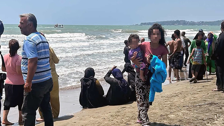 Adana'da deniz faciası: 2 genç dalgalara kapıldı, hayatını kaybetti