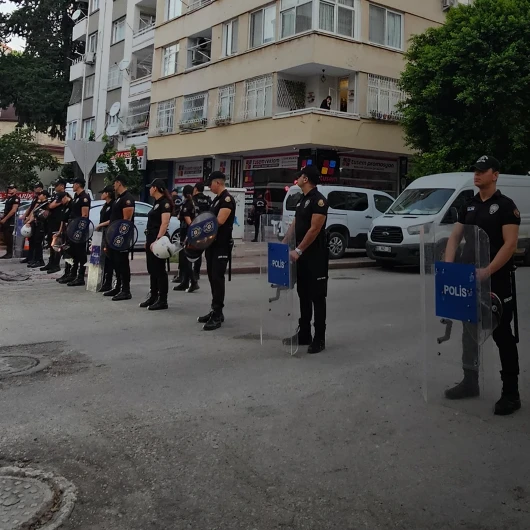 Adana'da Furkan Vakfı'na operasyon: Alparslan Kuytul ve eşi gözaltında