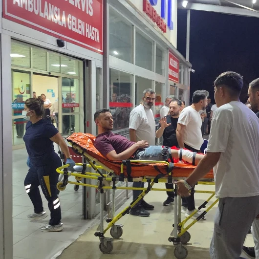 Adana Kozan'da silahlı saldırı: Evinde oturan genç yaralandı