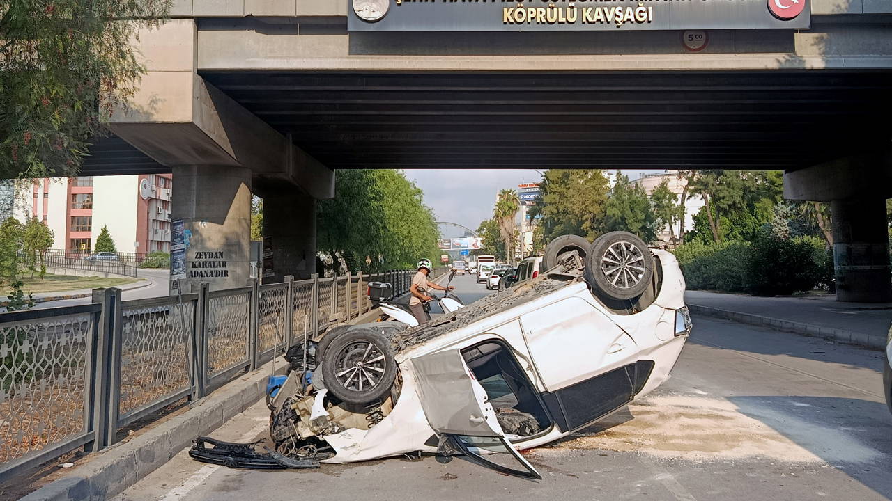 Adana'da Otomobil Köprüden Alt Yola Düştü: Sürücü Yaralandı
