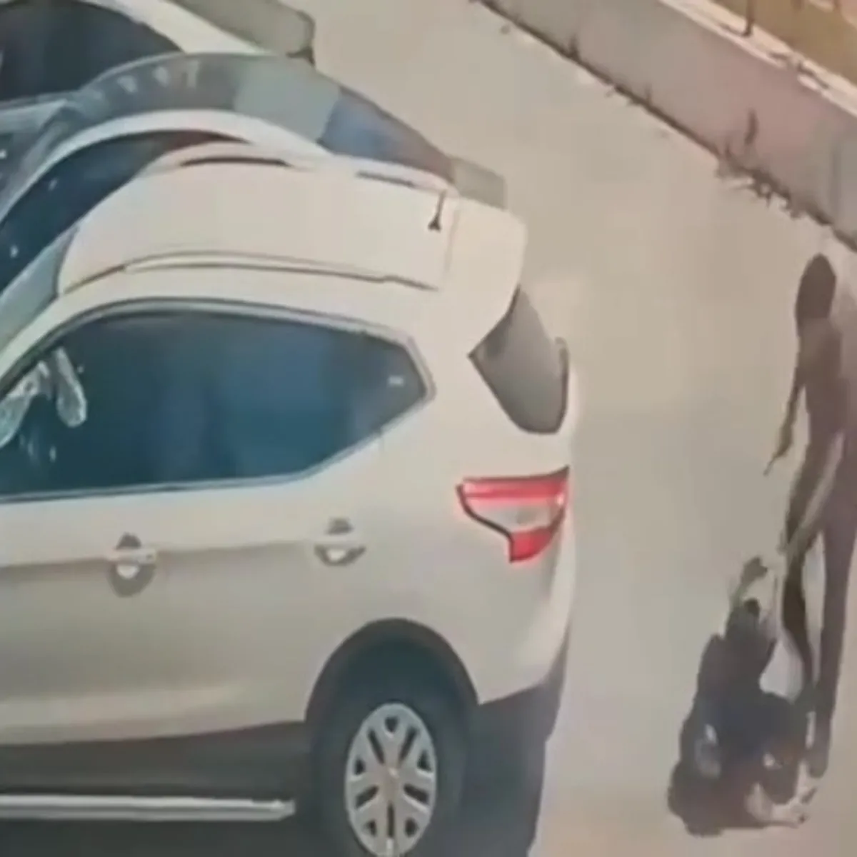 Adana'da platonik aşk dehşeti: Genç kadını sokakta bıçakladı