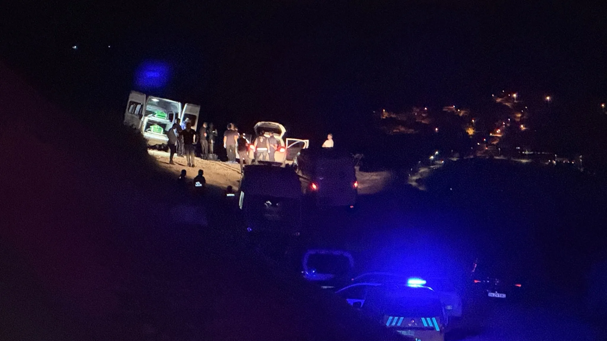 Adana'da Gece Yarısı Silahlı Saldırı: 3 Kişi Öldü, 1 Şüpheli Gözaltında