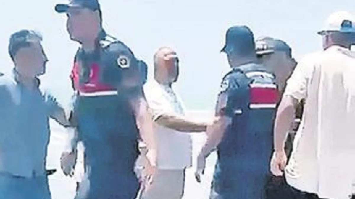Adana'da denizde boğulma: 3 arkadaştan 2'si hayatını kaybetti