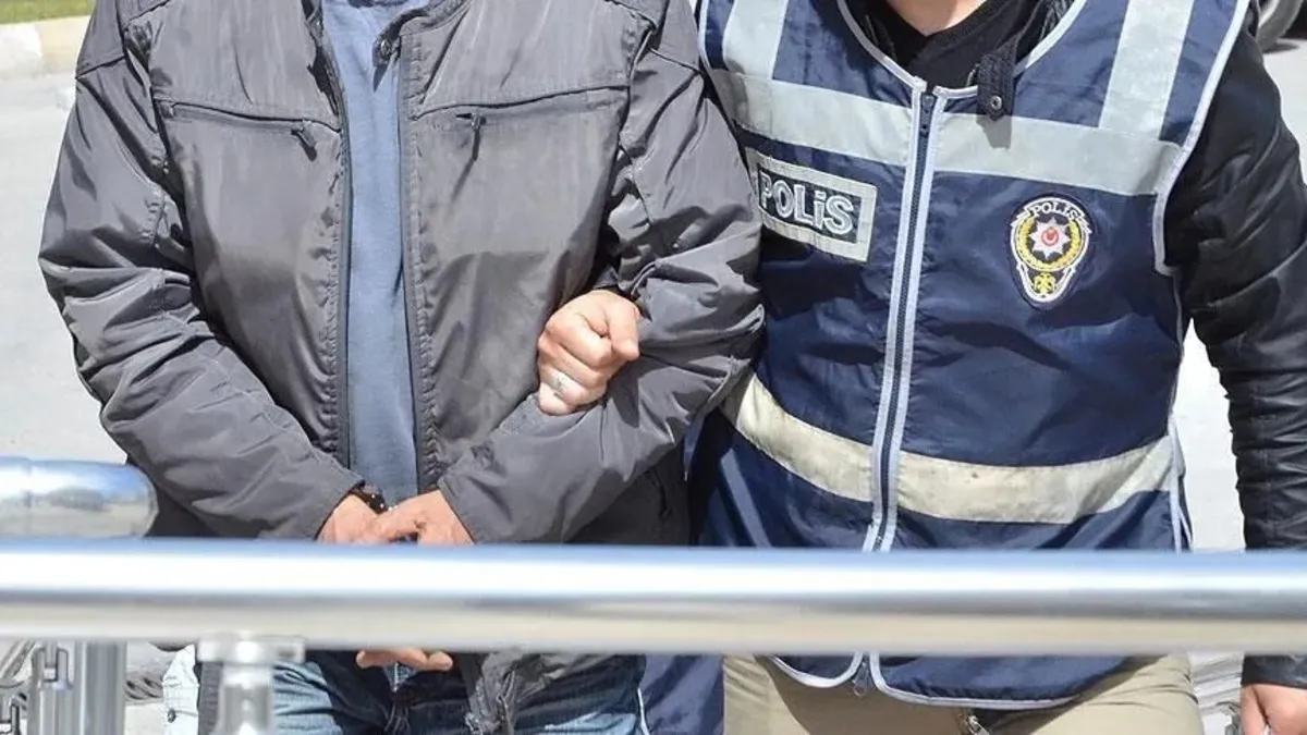 Adana'da Eski Polise FETÖ'den 6 Yıl 3 Ay Hapis