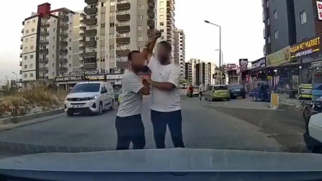 Adana'da Trafik Tartışması Testereli Saldırıya Dönüştü