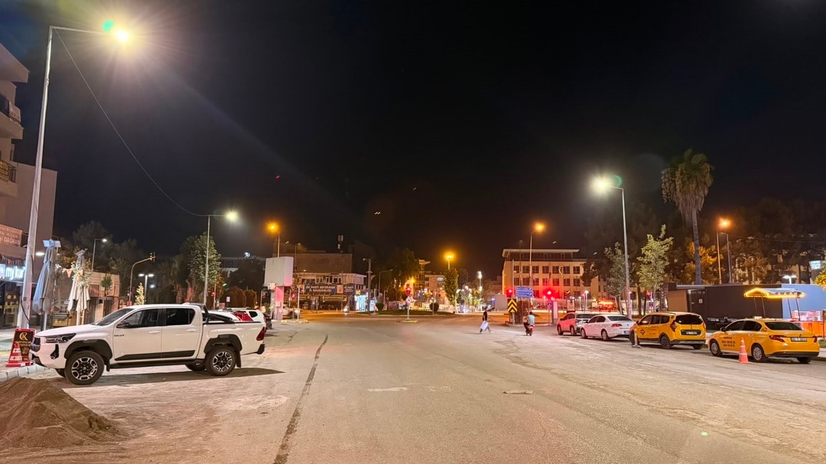 Adıyaman'da Art Arda 8 Deprem: Sincik'te Sabah Saatlerine Kadar Sarsıntı