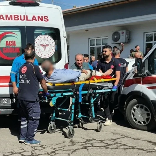 Adıyaman Belediyesi Önündeki Silahlı Saldırının Nedeni Kaza Sonrası Tartışma mı