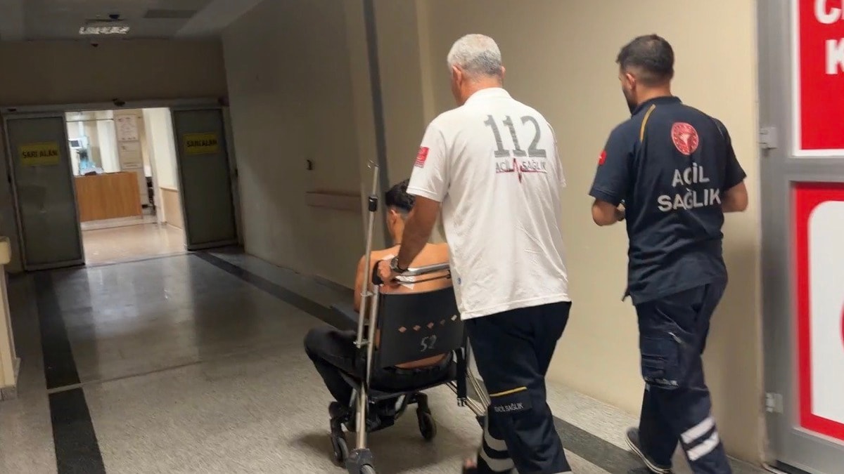 Adıyaman'da 'Doğruluk mu Cesaret mi' Oyunu Bıçaklı Kavga ile Sonuçlandı