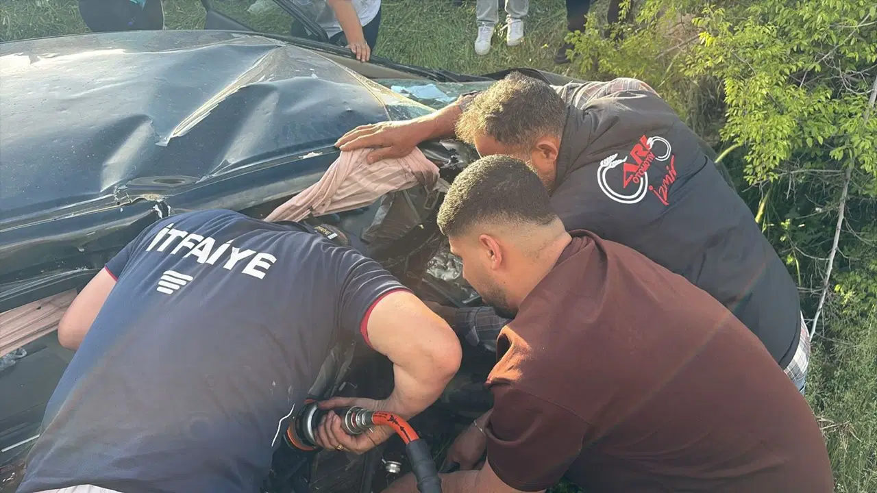Adıyaman'da katliam gibi kaza: Anne ve 2 çocuğu öldü, 4 kişi yaralandı