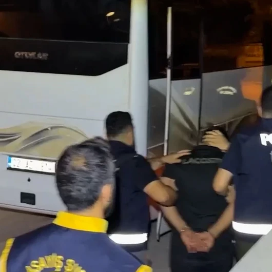 Adıyaman'da 'Kirveler' çetesine eş zamanlı operasyon: 5 tutuklama