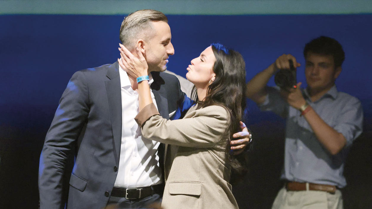 AfD Saksonya-Anhalt'ta Tarihi Zafer Kazandı