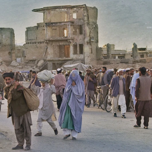 Afganistan'da Beş Yıl: Amerikan İşgalinden Bağımsızlığa Uzanan Zorlu Yol