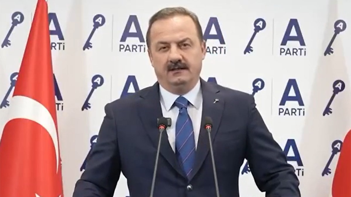 Ağıralioğlu'ndan Bakan Tekin'e Kurtuluş Savaşı Tepkisi