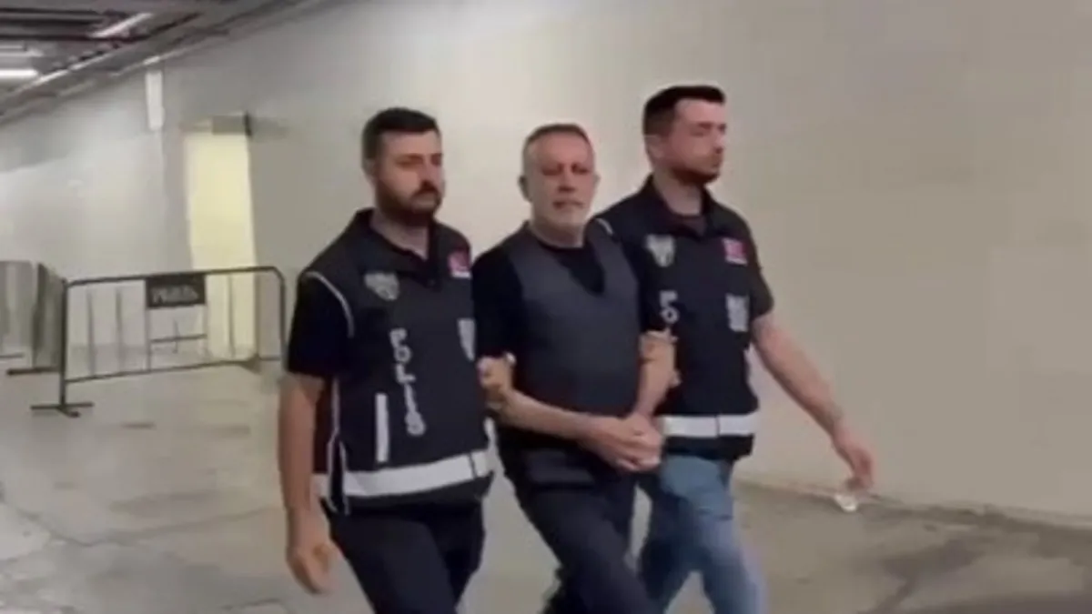 Ahbap Derneği'nden CHP'li Rıza Akpolat'ın rüşvet soruşturmasında adı geçen dövizciye para transferi