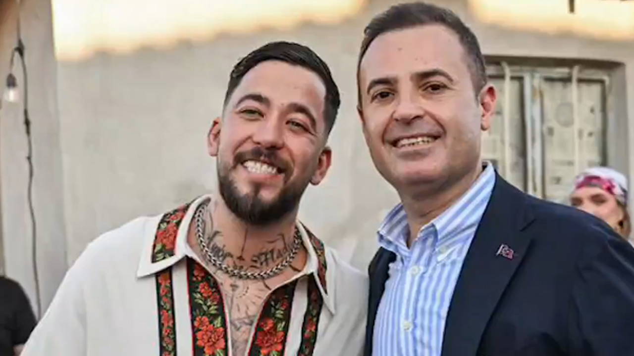 Başkan Akın, DJ Mahmut Orhan ile Köyünde Buluştu