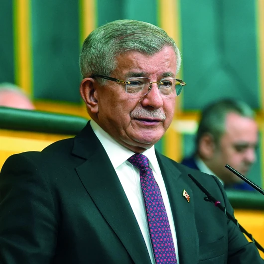 Ahmet Davutoğlu'na cumhurbaşkanına hakaret soruşturması