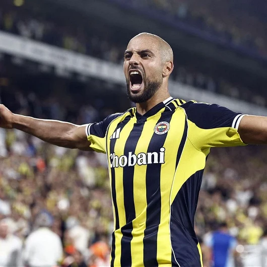 Ajax, Sofyan Amrabat'ı Transfer Etti: Amsterdam'da Yeni Dönem