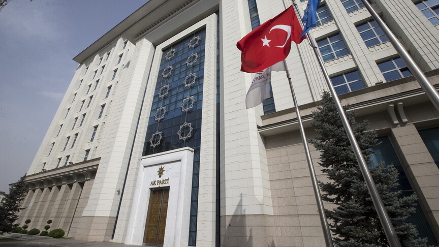 AK Parti'de 4 il başkanlığında görev değişikliği
