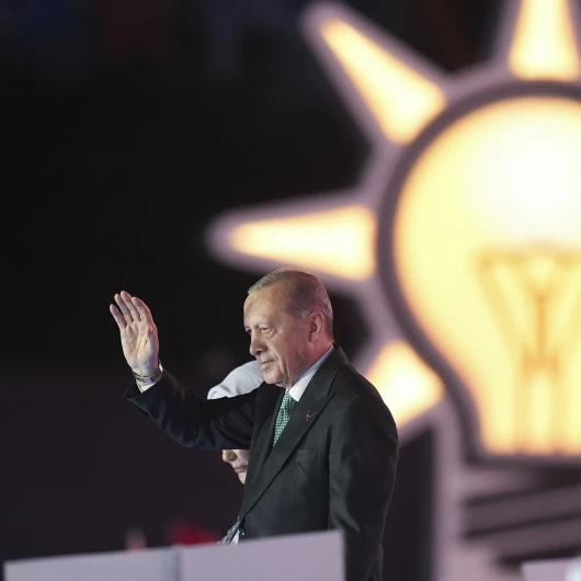 AK Parti'de Yeni Transfer: Ankara'da 3 Belediye Başkanı Yolda
