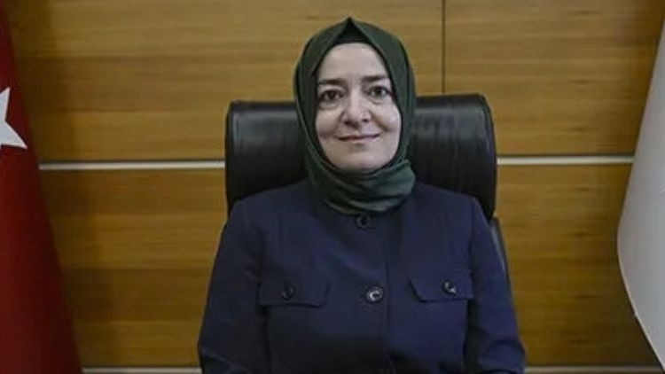 AK Parti'de Şok İstifa: Fatma Betül Sayan Kaya Görevi Bıraktı