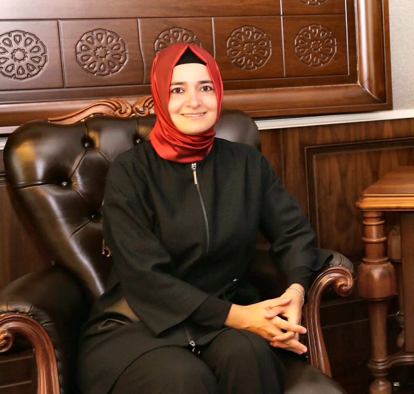AK Parti'den Fon Soruşturması Açıklaması: 'Betül Sayan Kaya Partimizin Üyesi Değil