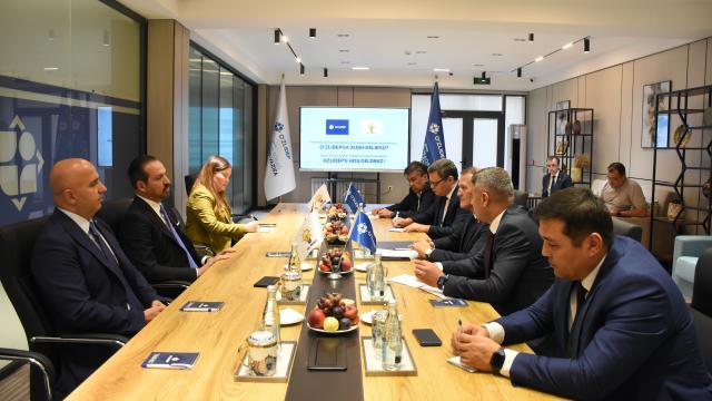 AK Parti'li Zorlu, Özbekistan'da diplomatik temaslarını sürdürüyor