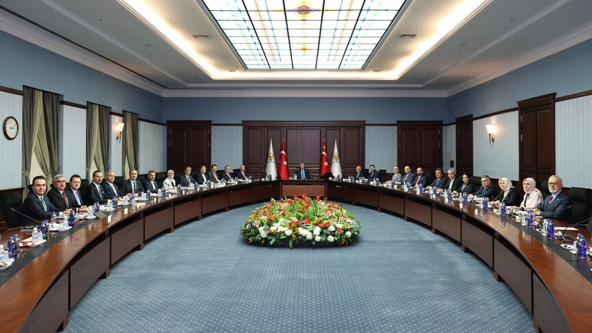 AK Parti MYK, Cumhurbaşkanı Erdoğan başkanlığında toplandı