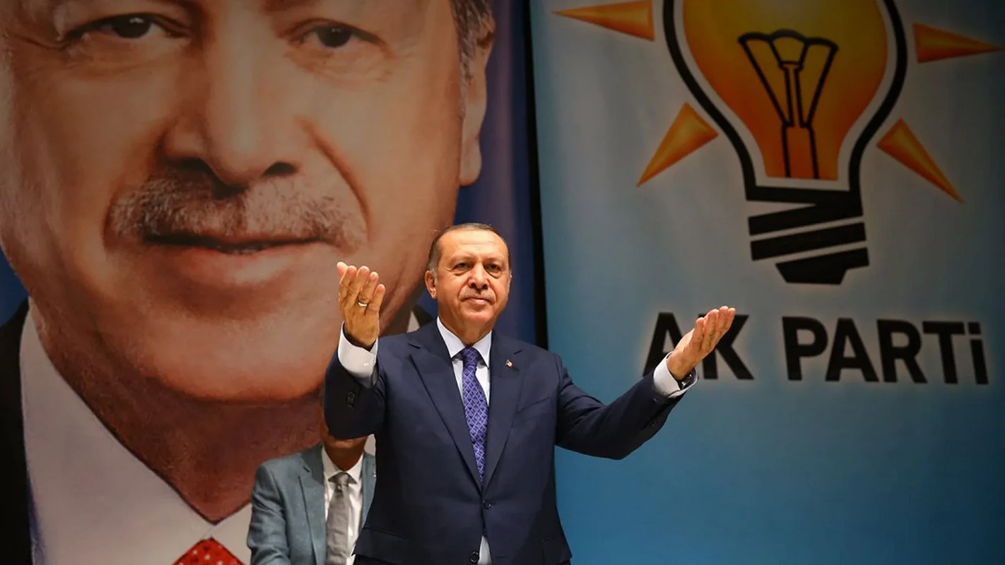 AK Parti'de 4 il başkanı değişti: Teşkilat yapılanmasında yeni dönem