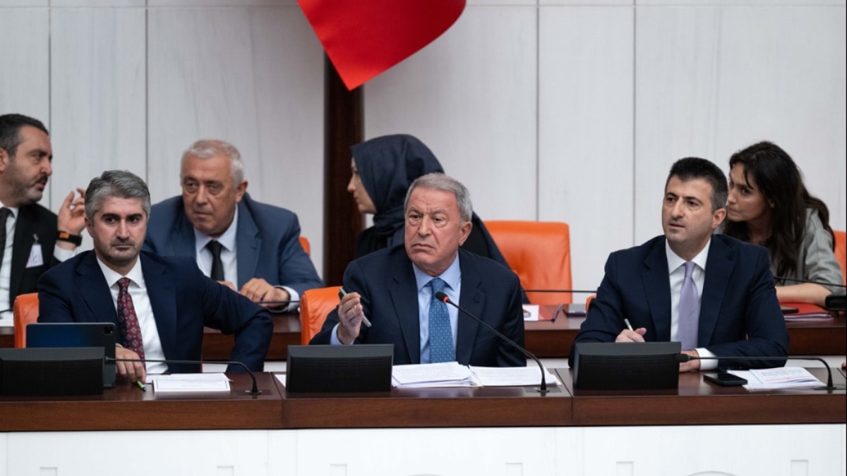 Akar'dan ABD Gezisi ve Gazi Nöbeti Açıklaması: 'Siz Doldurun Nokta Nokta