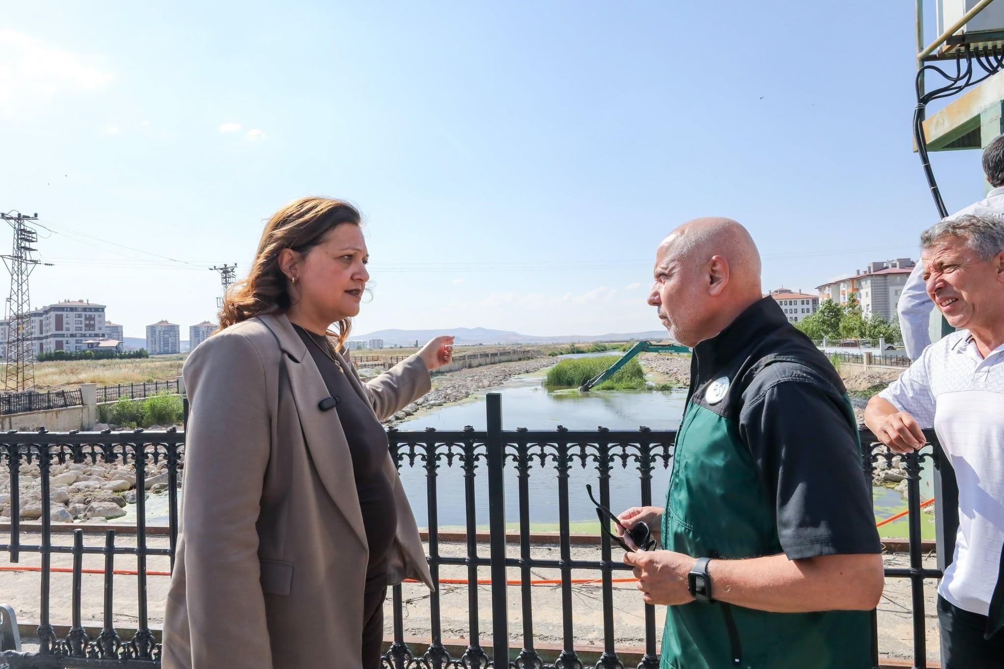 Akarçay'da Kirlilik Büyüyor: Temizlik Taahhütleri Rağmen Ne Değişti