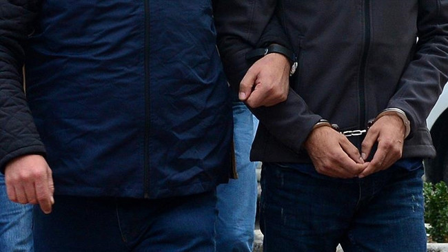 Akaryakıt istasyonu sahibine silahlı saldırı: 2 gözaltı
