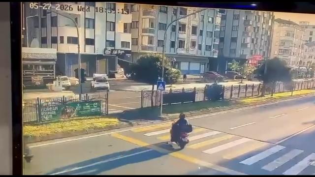 Akçaabat'ta Yaya Geçidinde Motosiklet Kazası: 1 Yaralı