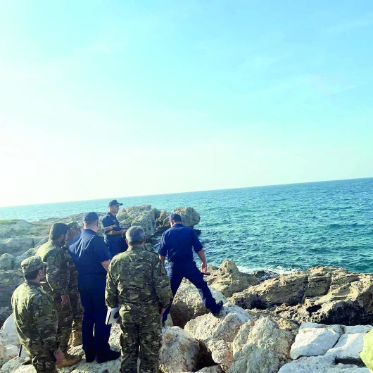 Akdeniz ve Karadeniz'de Türk Donanması: Lazkiye Ziyareti ve F-16 Eğitim Uçuşları