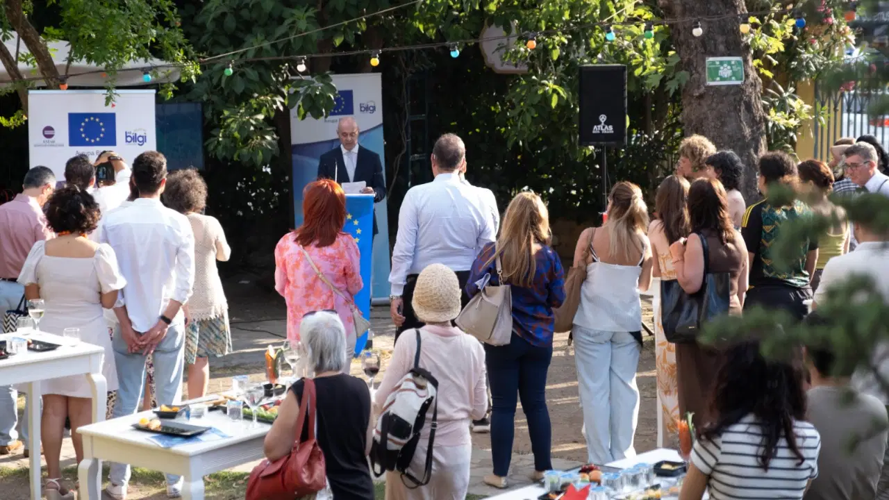 Akdeniz’in sorunları sanatla masaya yatırılıyor: Deniz Villaları 2026 başladı