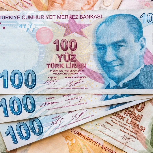 Akıl Değişirse Akış Değişir: 'İtibarlı TL' Vizyonu
