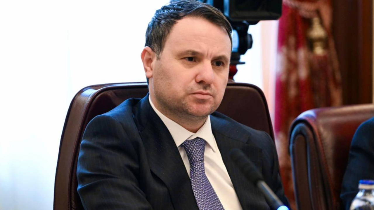 Akın Gürlek Açıkladı: 11 İlde Operasyon, 77 Gözaltı Kararı