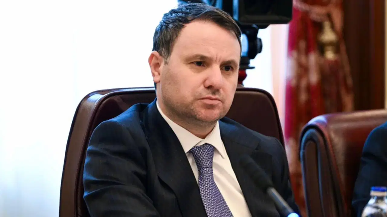 Akın Gürlek'e Ezgi Apartmanı çağrısı: Döne Kaya'nın adalet nöbetine kulak verin