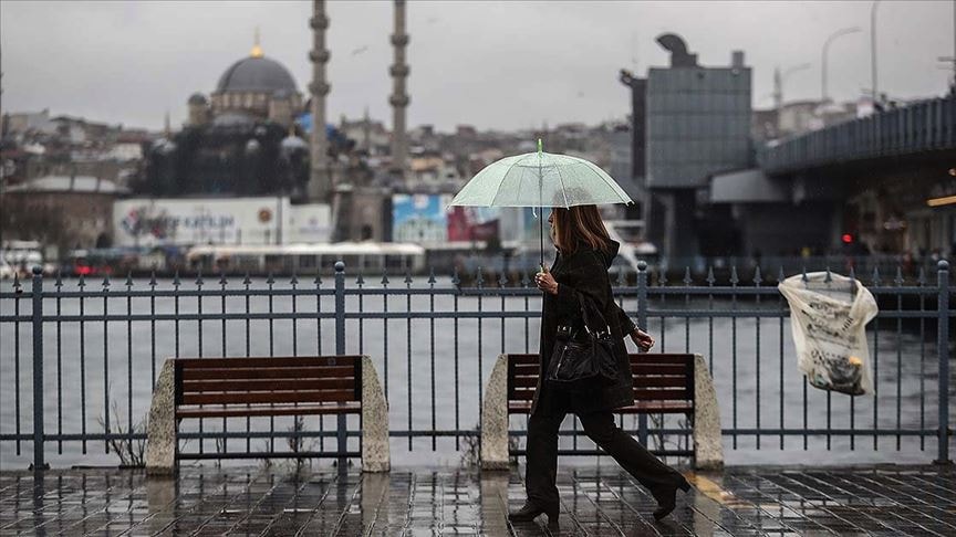 AKOM: İstanbul'a Balkanlar üzerinden yağış geliyor